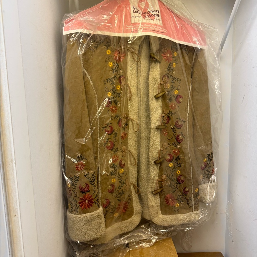 Vintage 70s Embroidered Fleece Coat